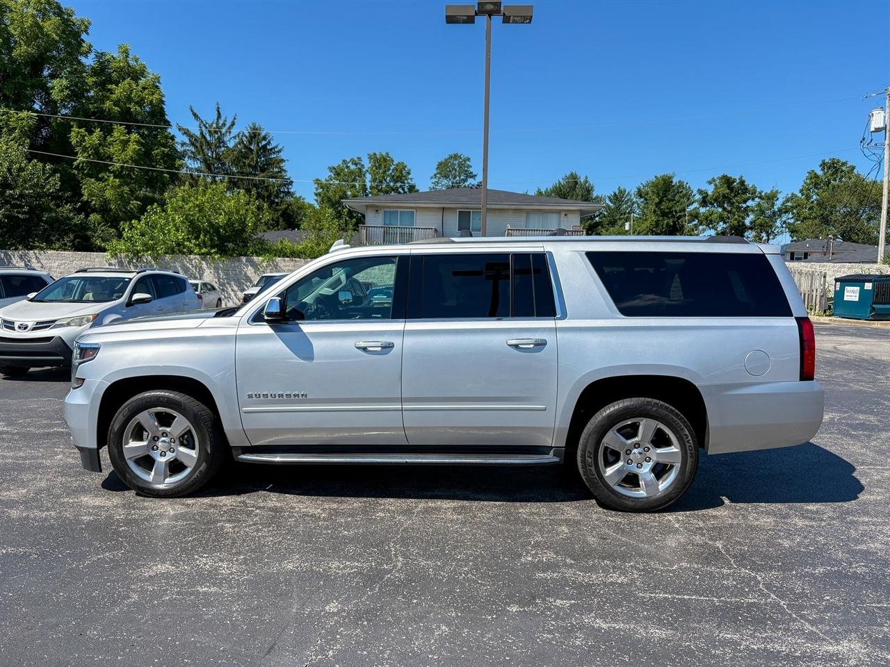 Chevrolet Suburban  2018