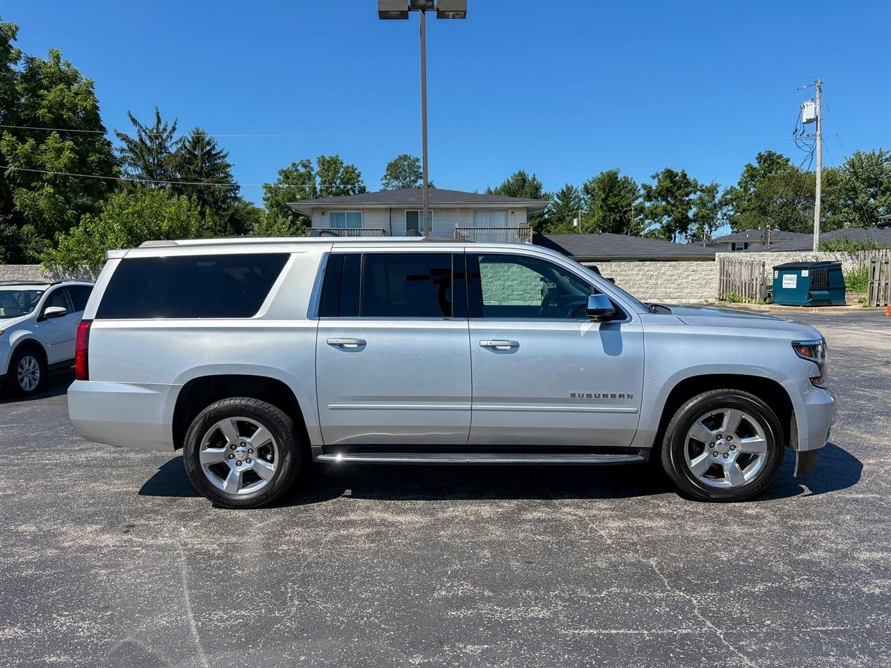 Chevrolet Suburban  2018