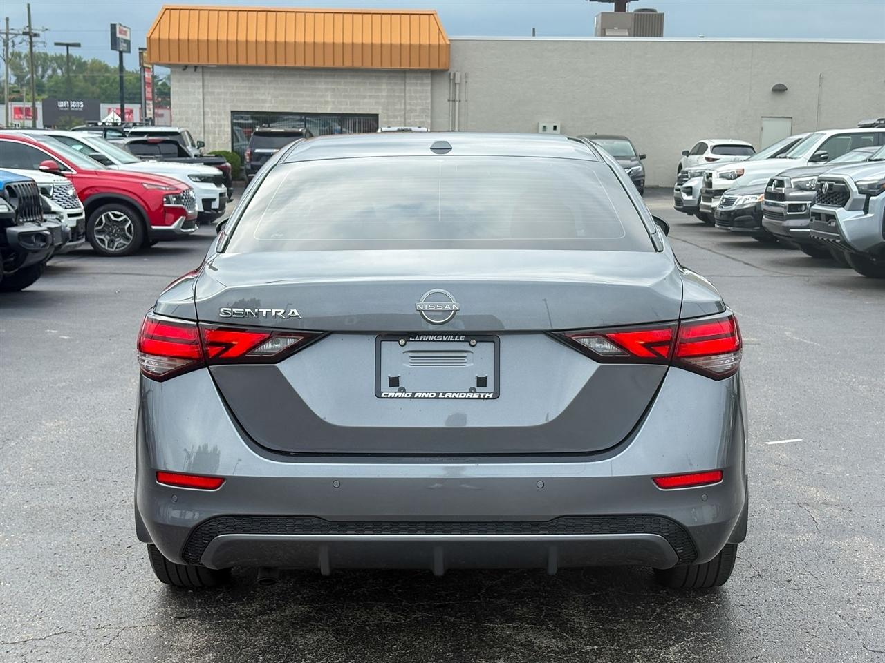 Nissan Sentra  2025