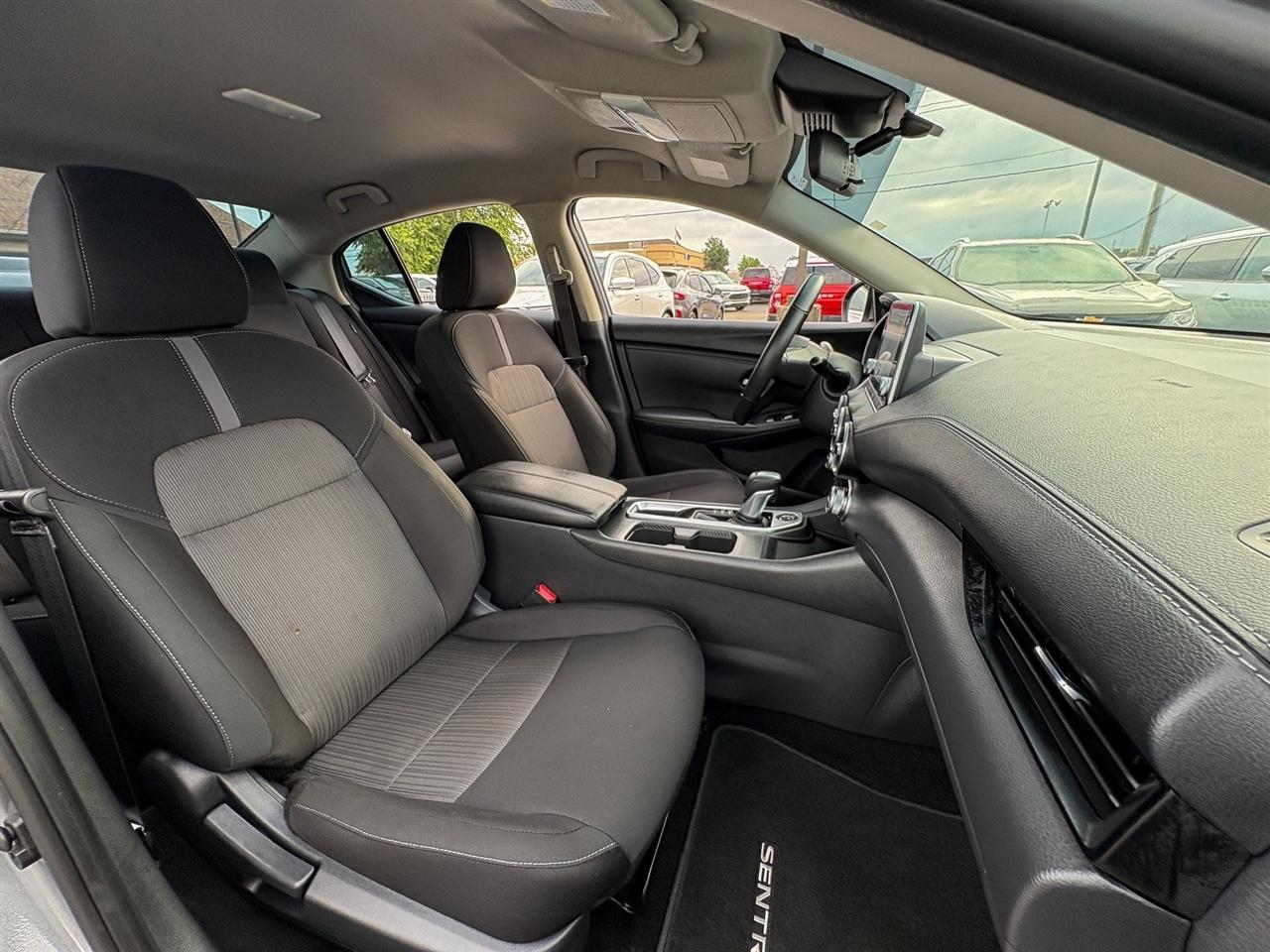 Nissan Sentra  2025