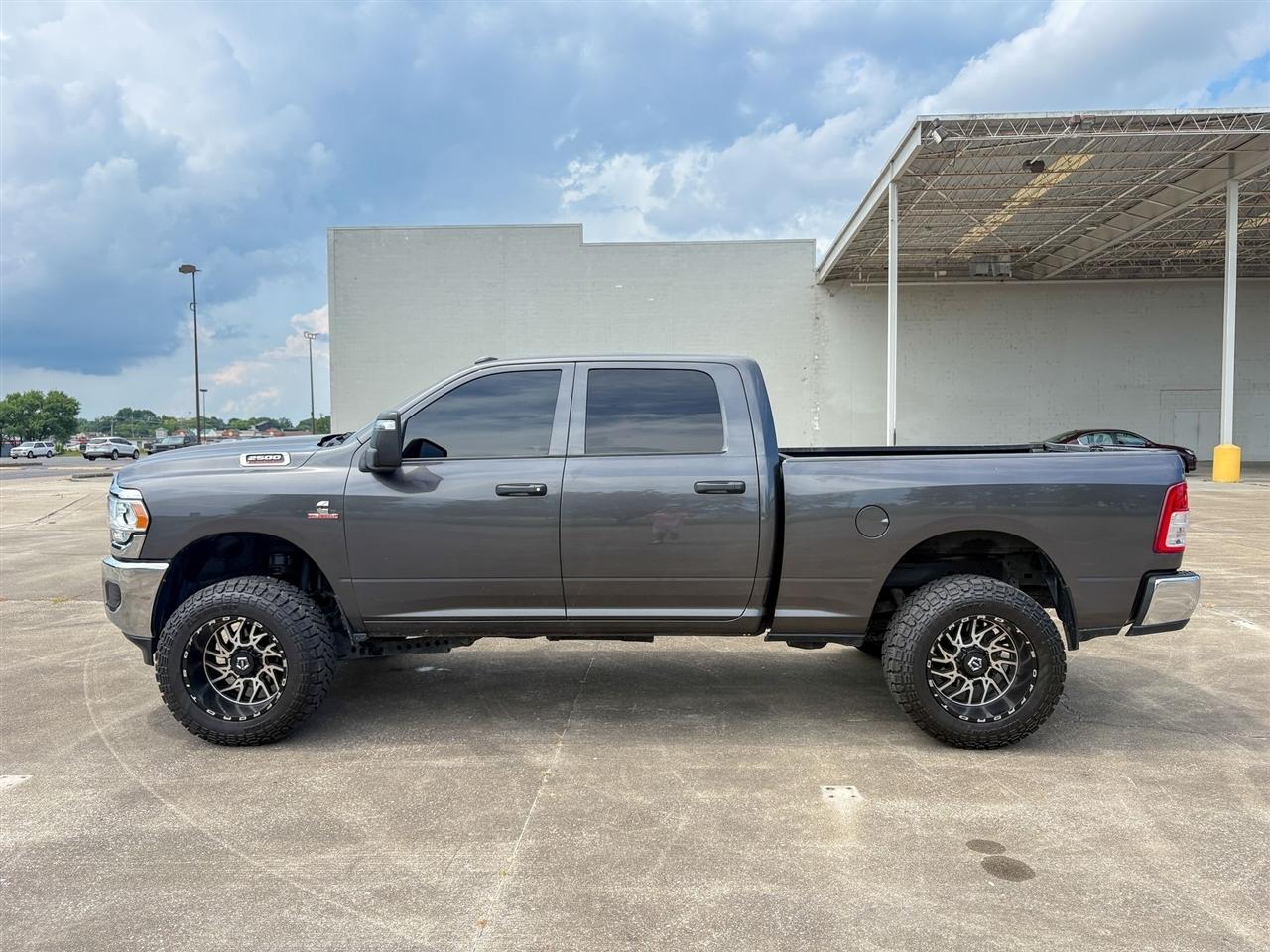 RAM 2500  2024