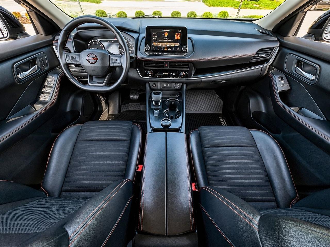 Nissan Rogue  2025