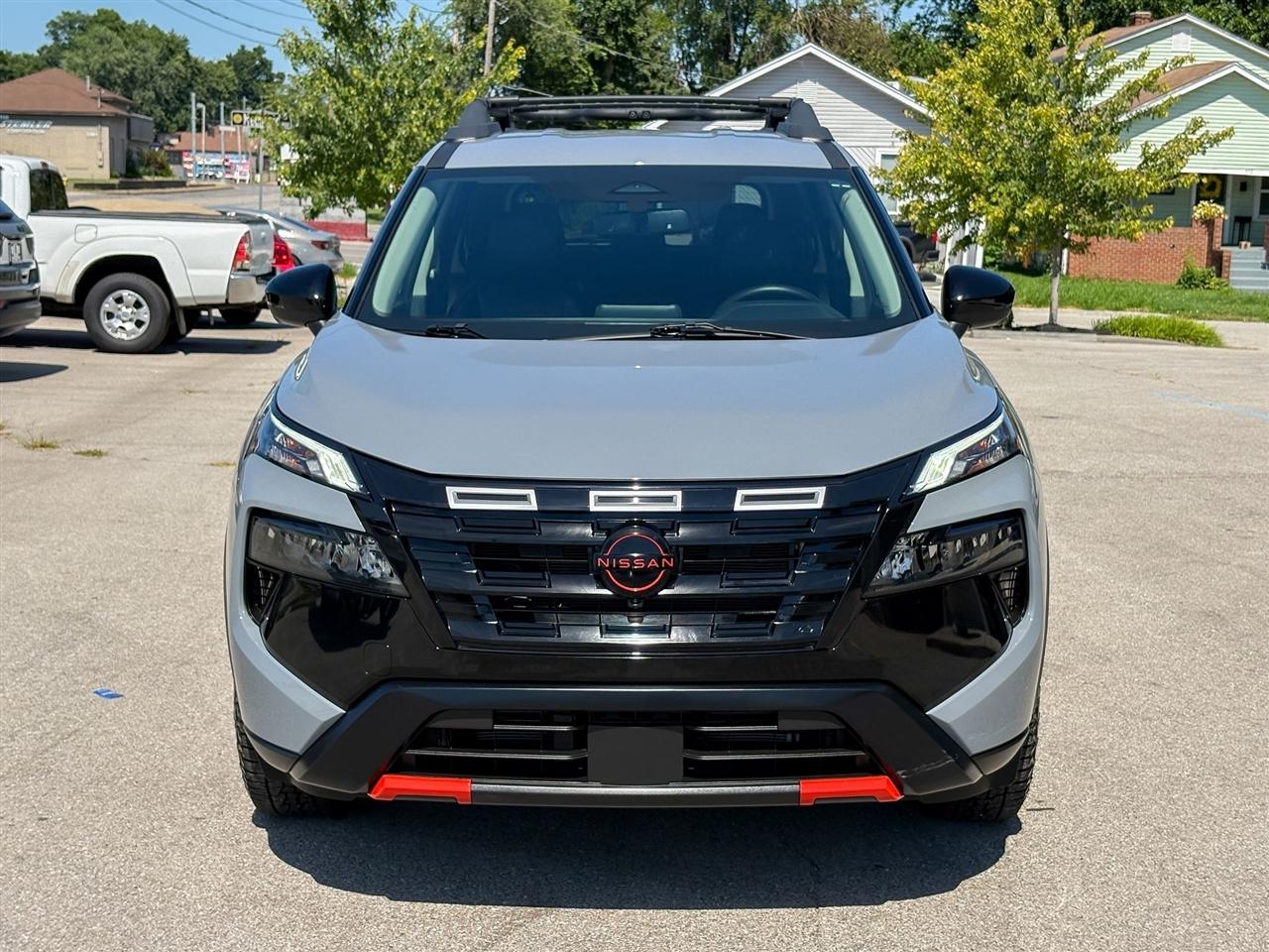 Nissan Rogue  2025