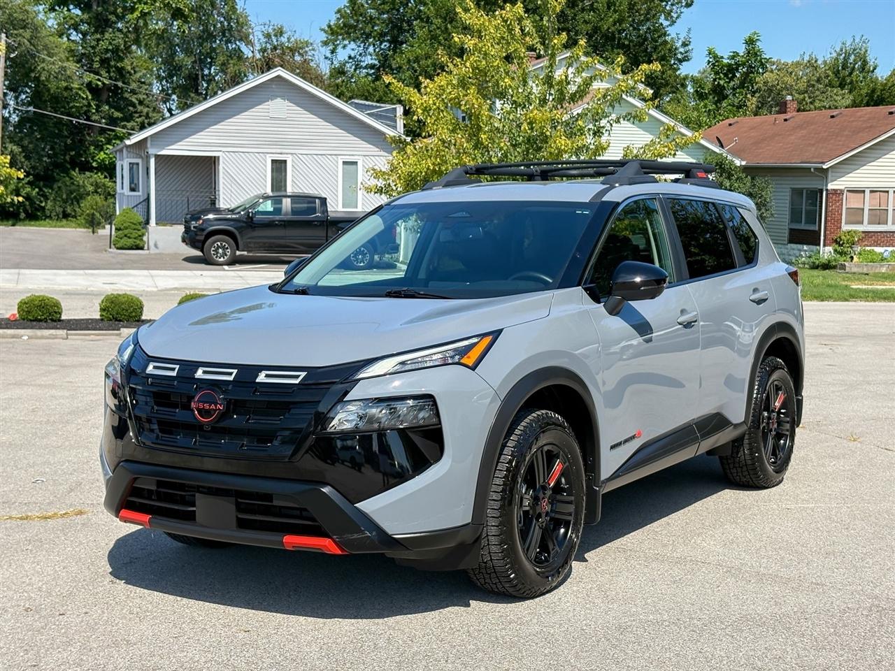 Nissan Rogue  2025