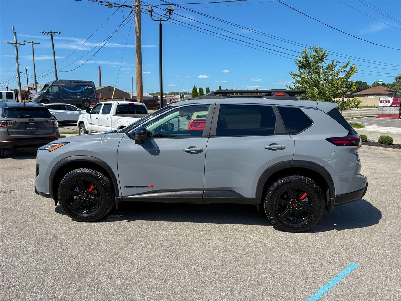 Nissan Rogue  2025