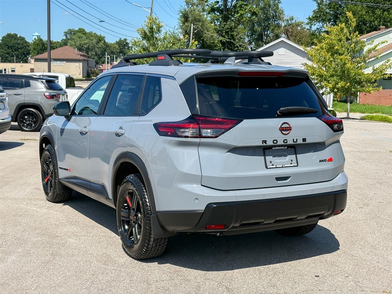 Nissan Rogue  2025