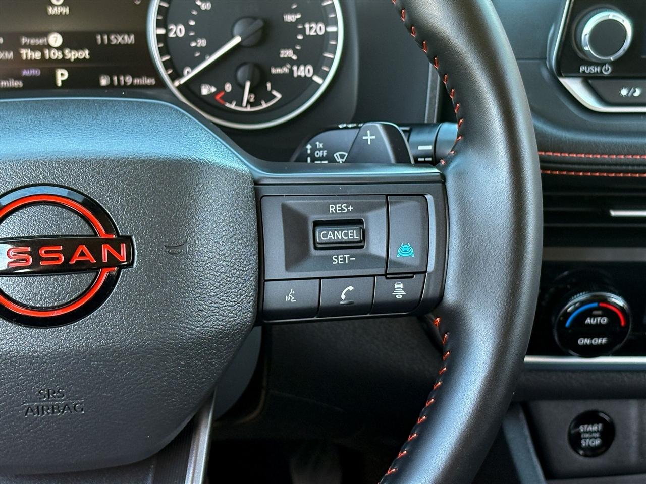 Nissan Rogue  2025