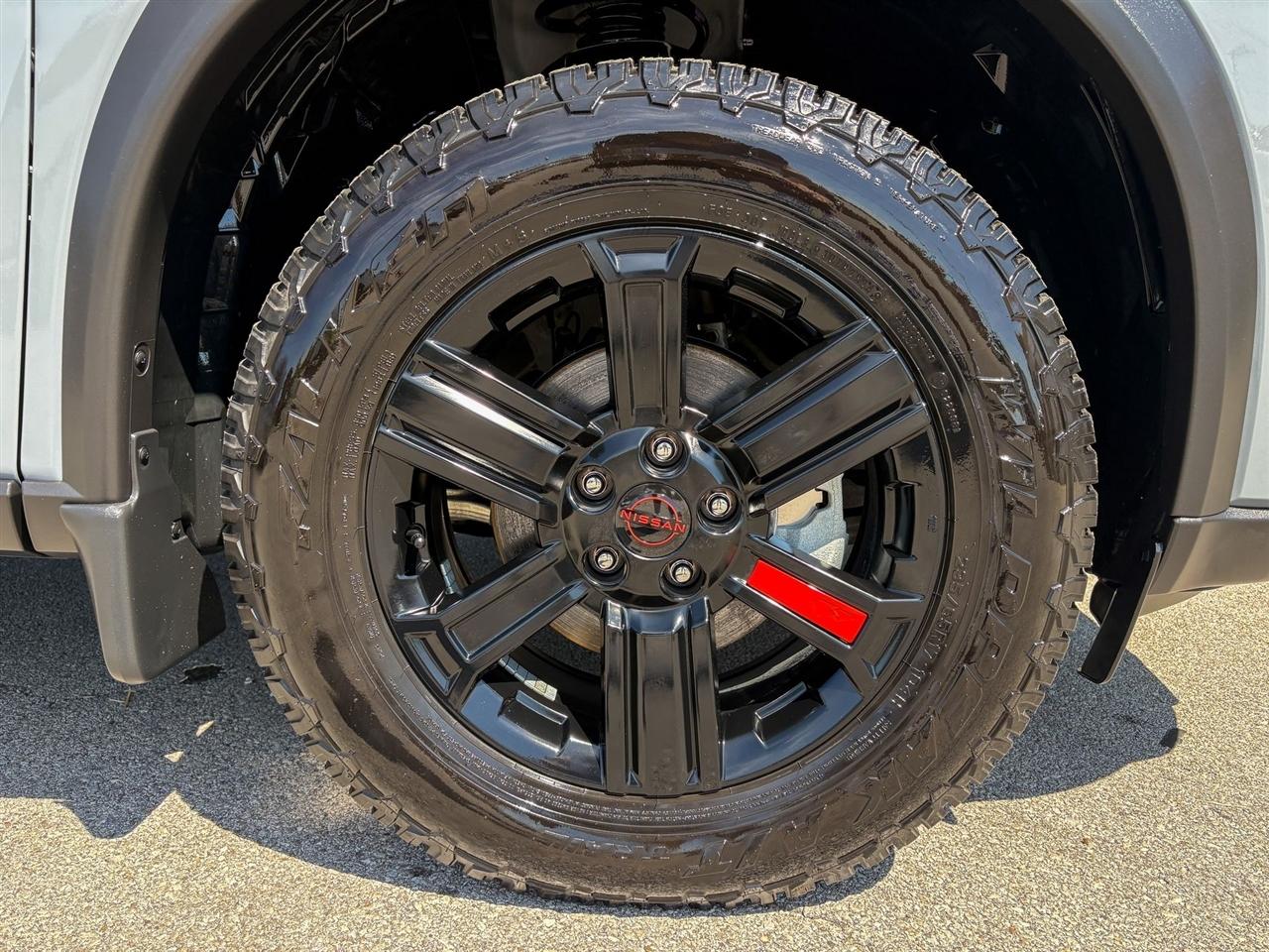 Nissan Rogue  2025