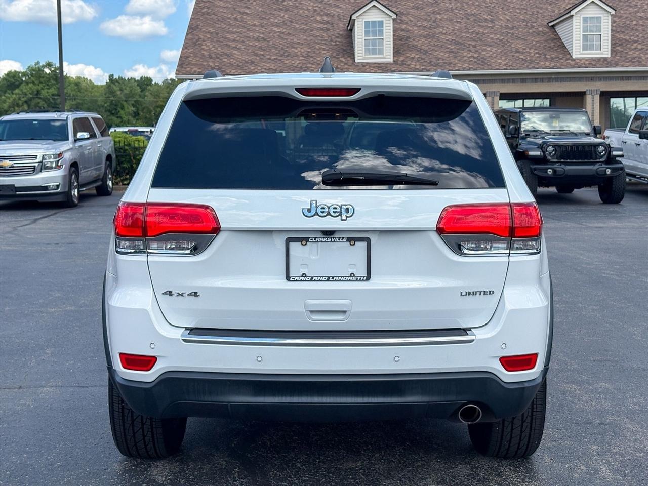 Jeep Grand Cherokee  2016