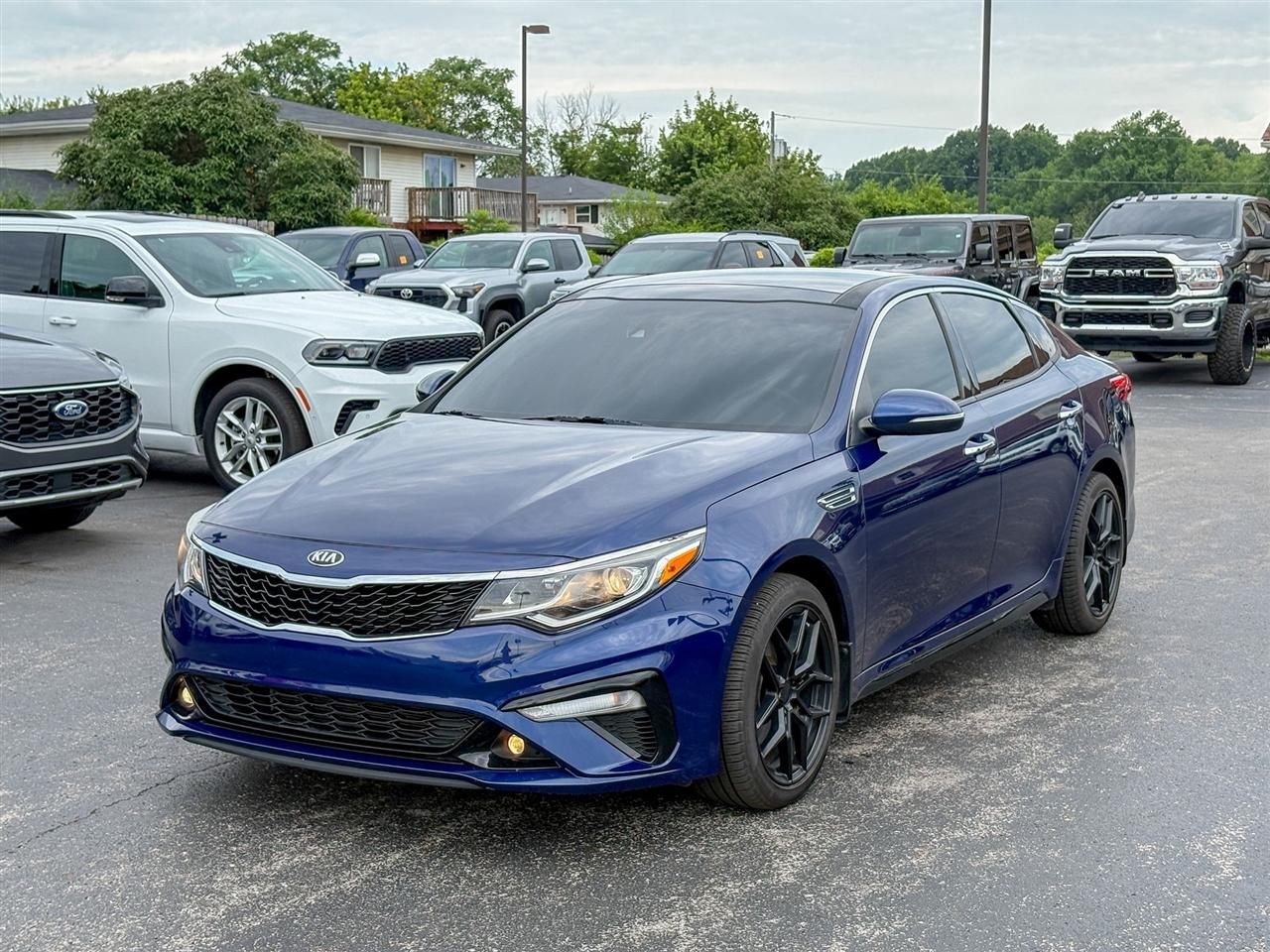 Kia Optima  2020