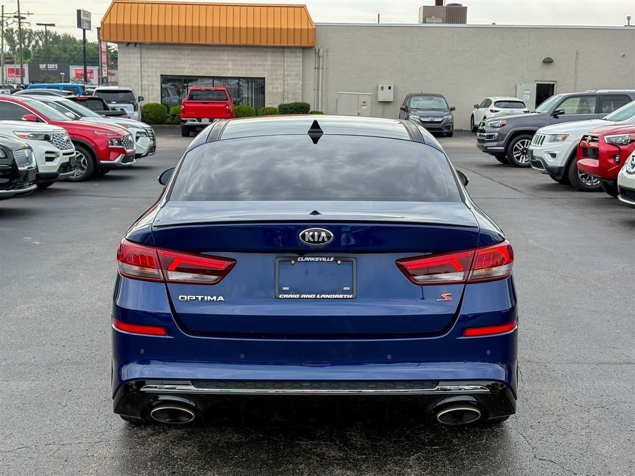 Kia Optima  2020