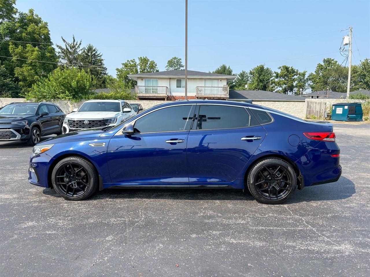 Kia Optima  2020