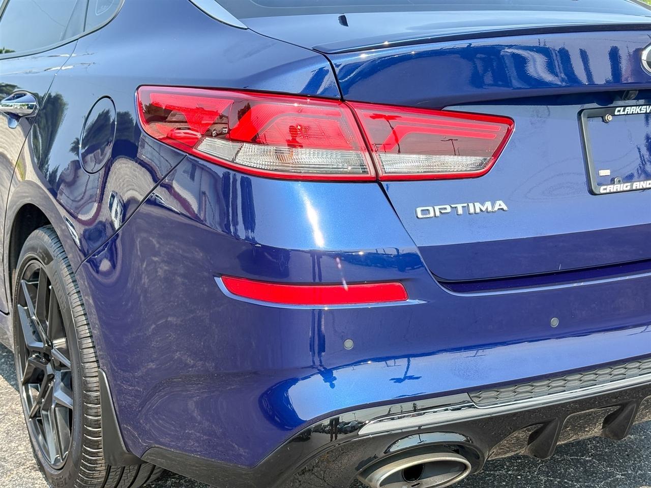 Kia Optima  2020
