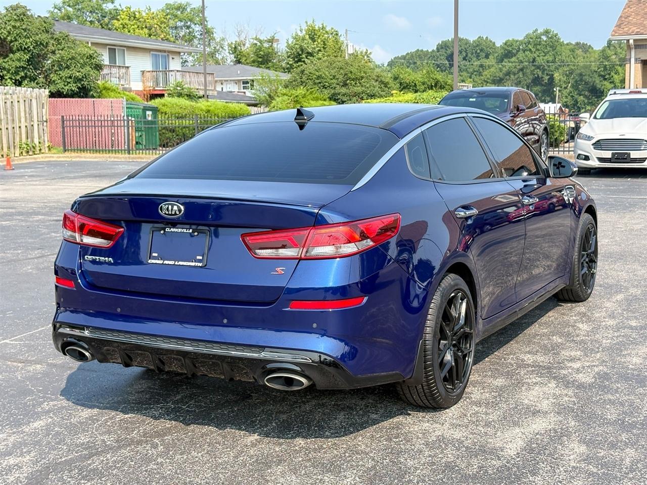 Kia Optima  2020