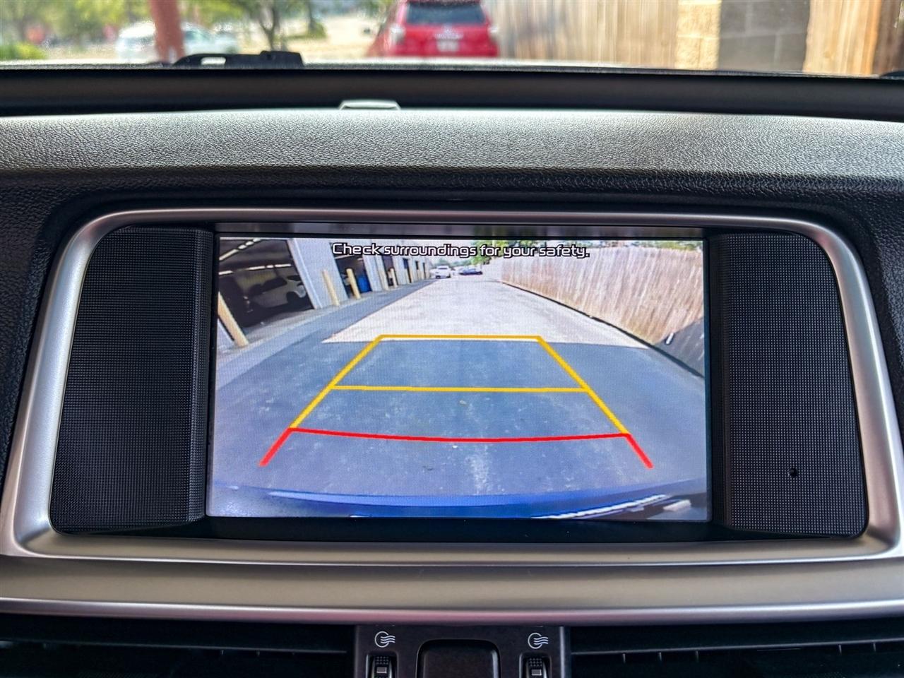 Kia Optima  2020