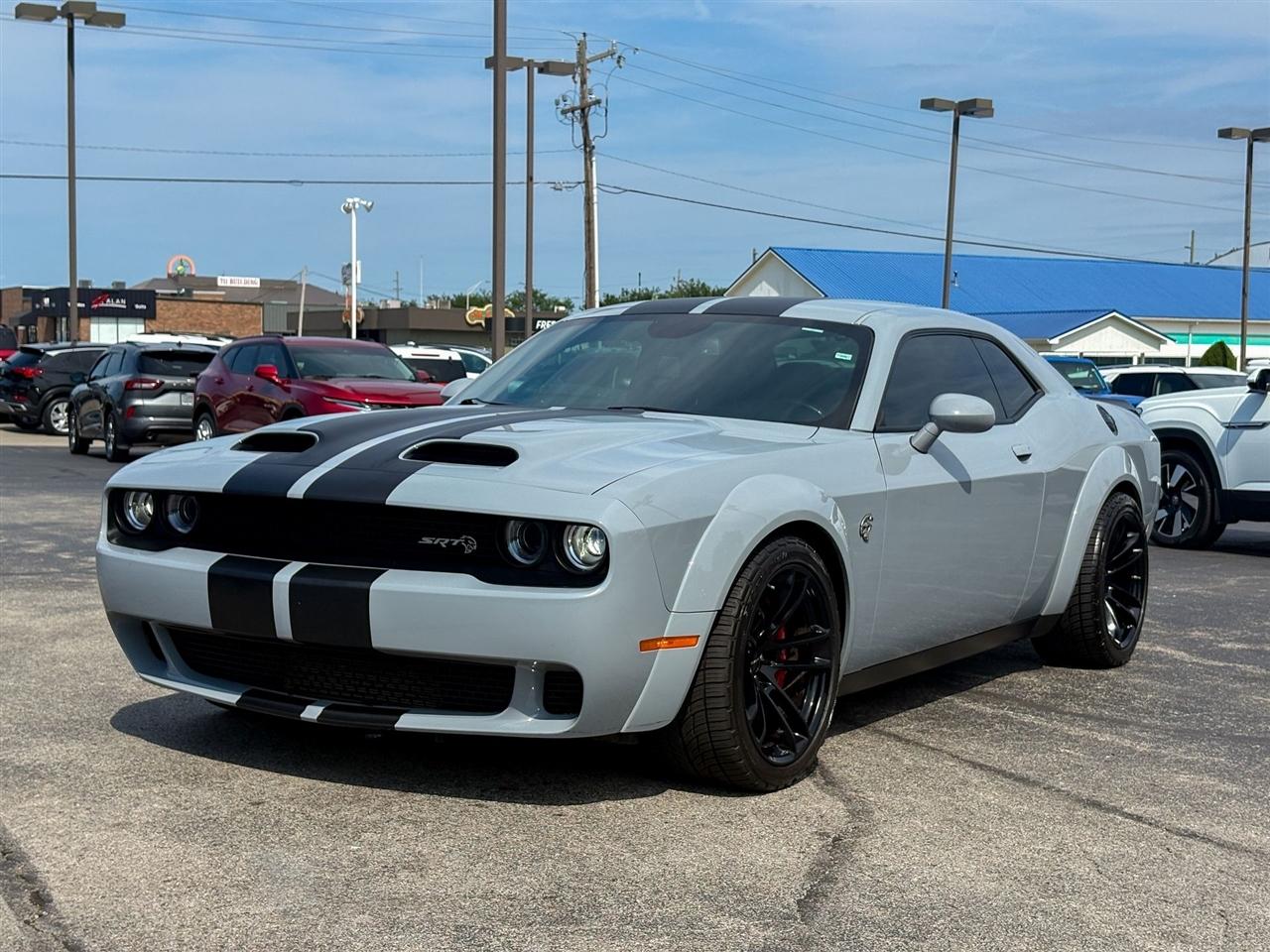 Dodge Challenger  2021