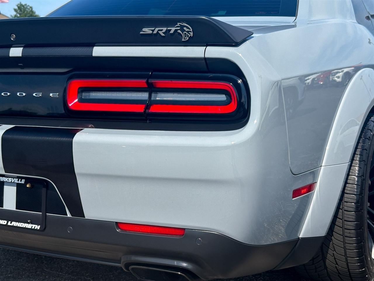 Dodge Challenger  2021