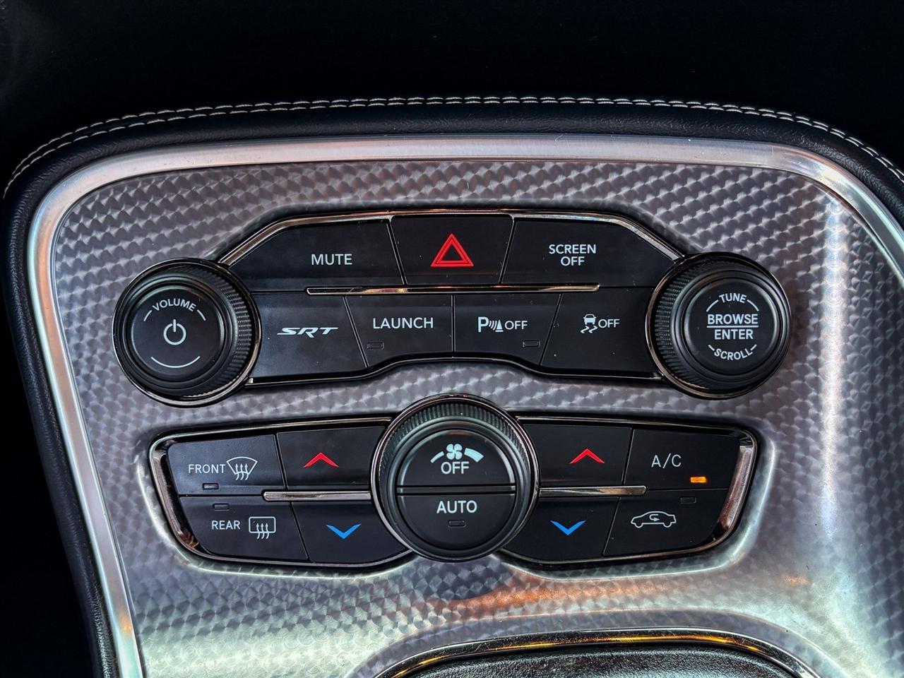 Dodge Challenger  2021