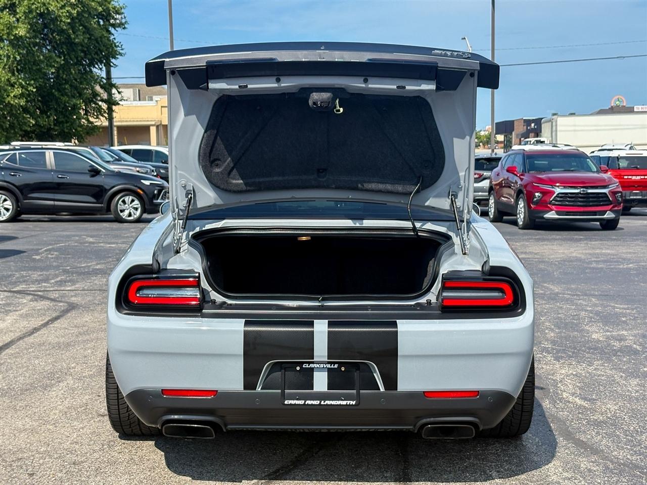 Dodge Challenger  2021