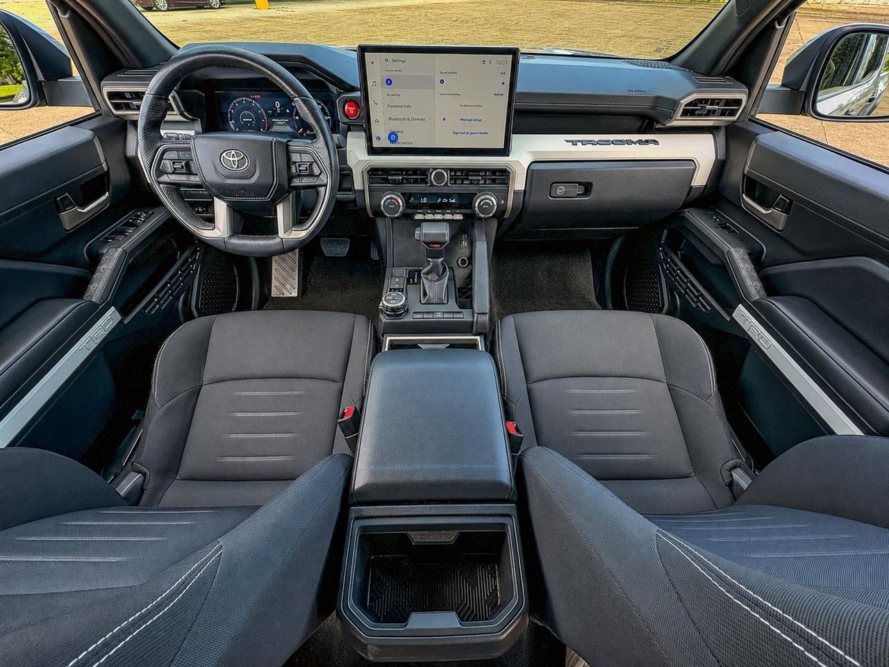 Toyota Tacoma 4WD  2024