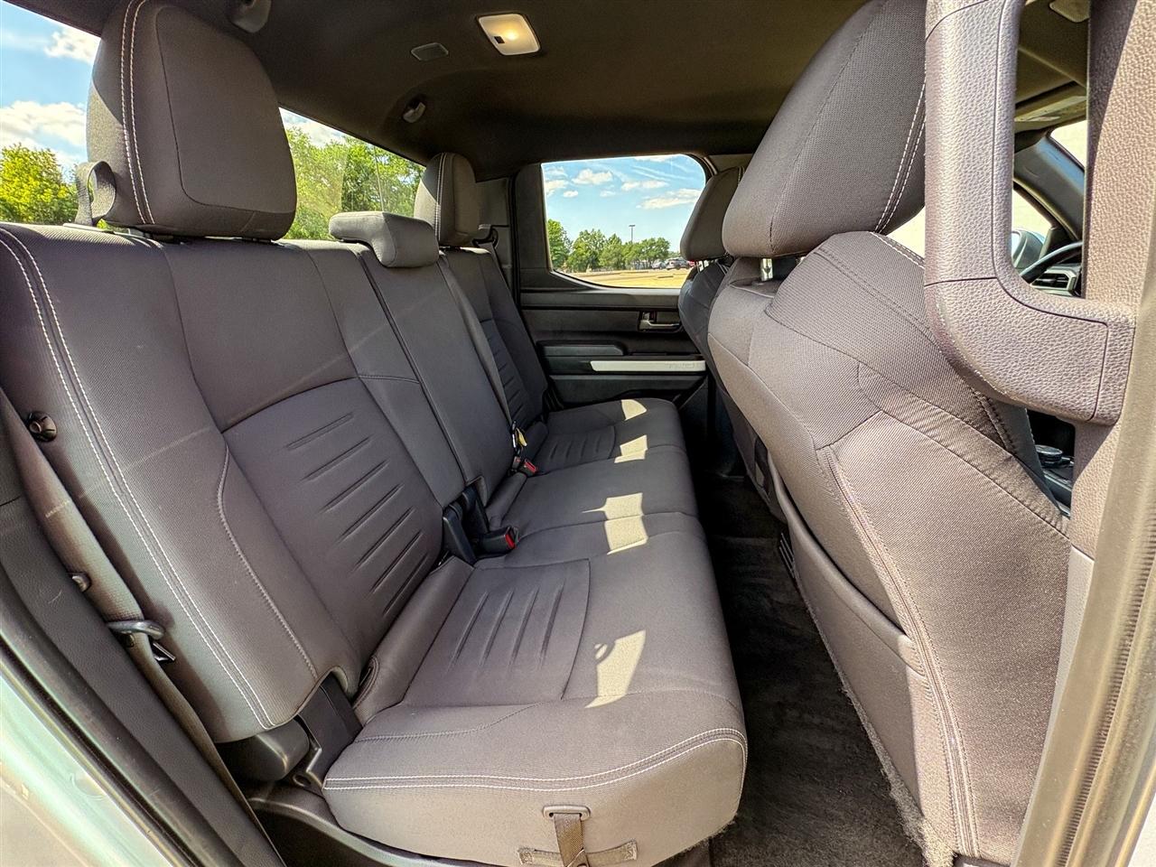 Toyota Tacoma 4WD  2024