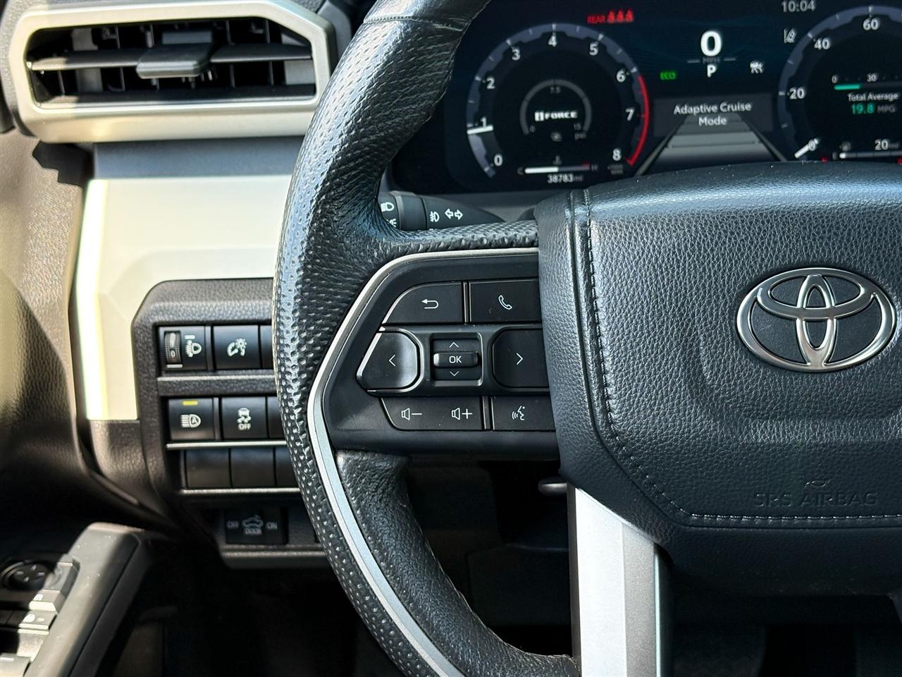 Toyota Tacoma 4WD  2024