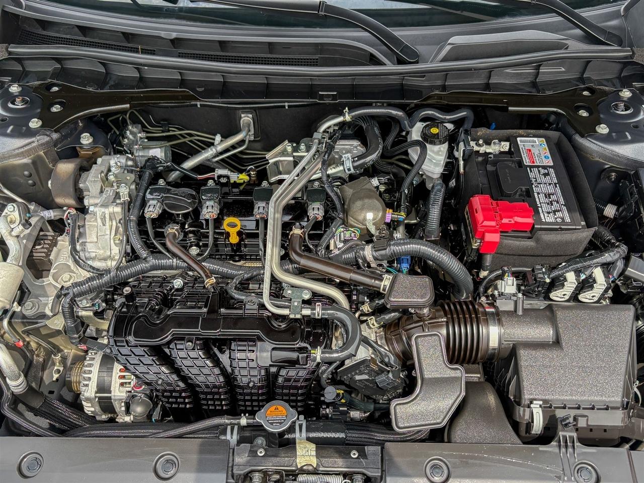 Nissan Altima  2025