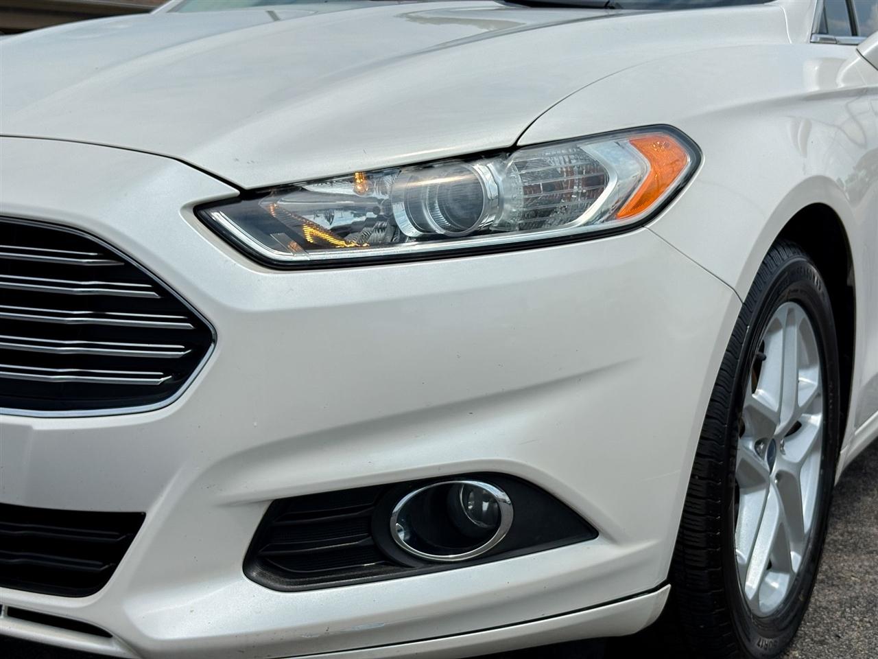 Ford Fusion  2014