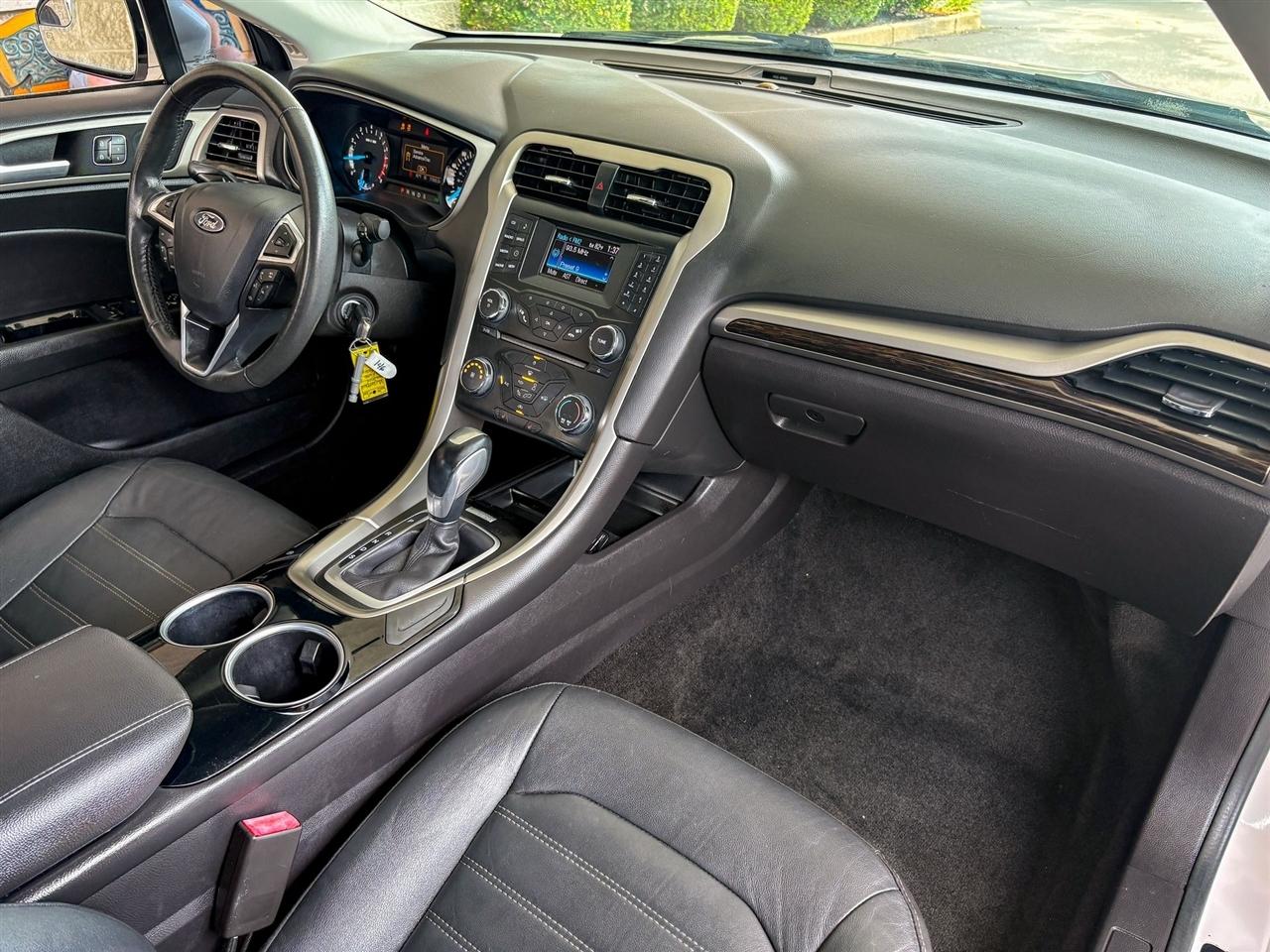 Ford Fusion  2014