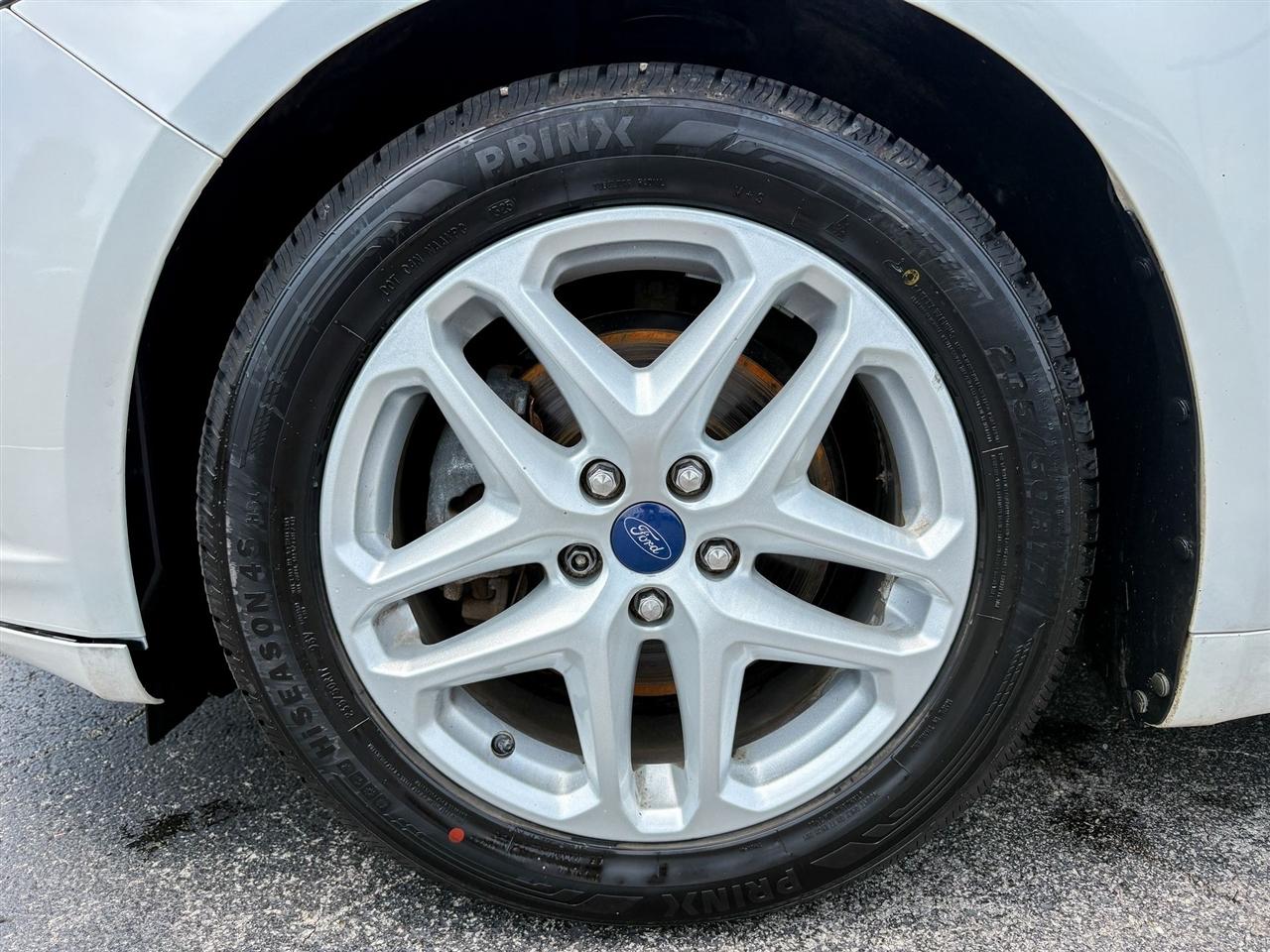 Ford Fusion  2014