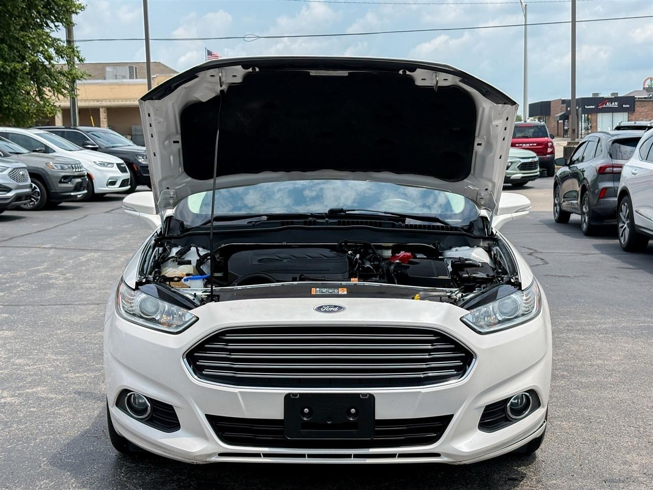 Ford Fusion  2014
