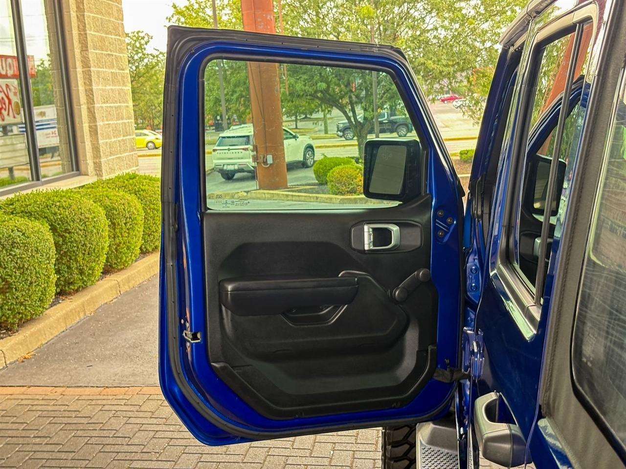 Jeep Wrangler  2019