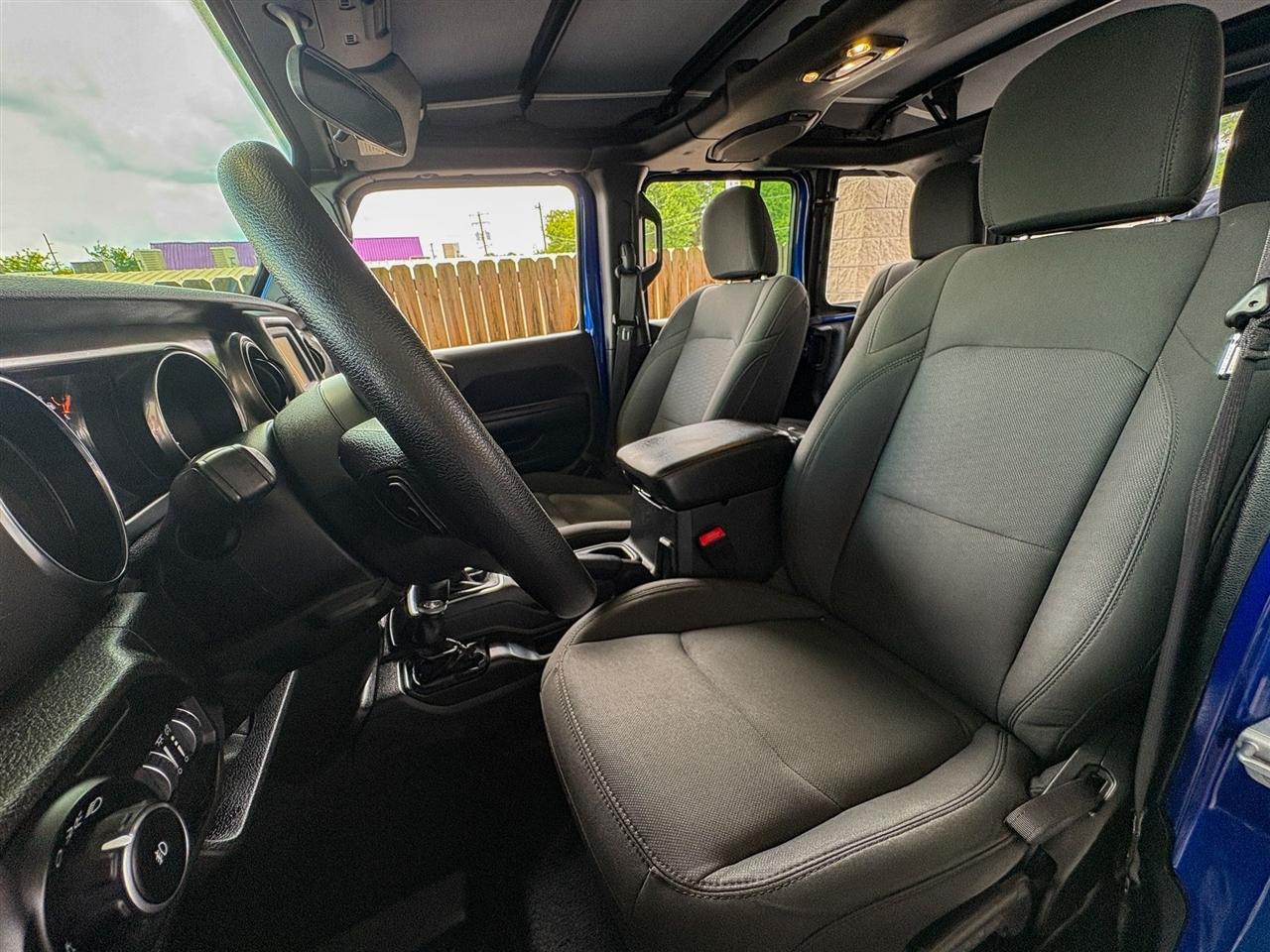 Jeep Wrangler  2019