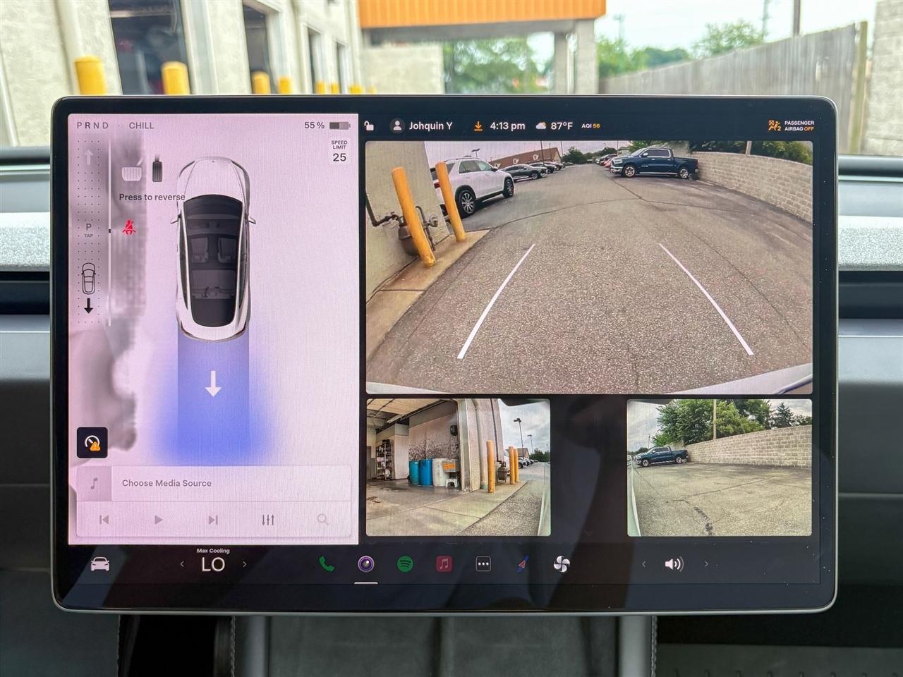 Tesla Model 3  2025