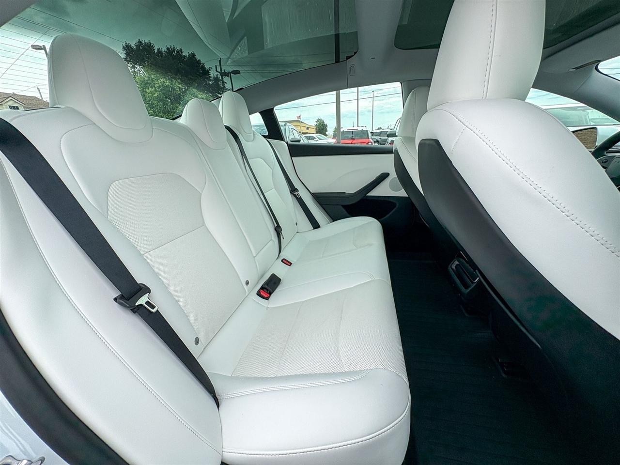 Tesla Model 3  2025