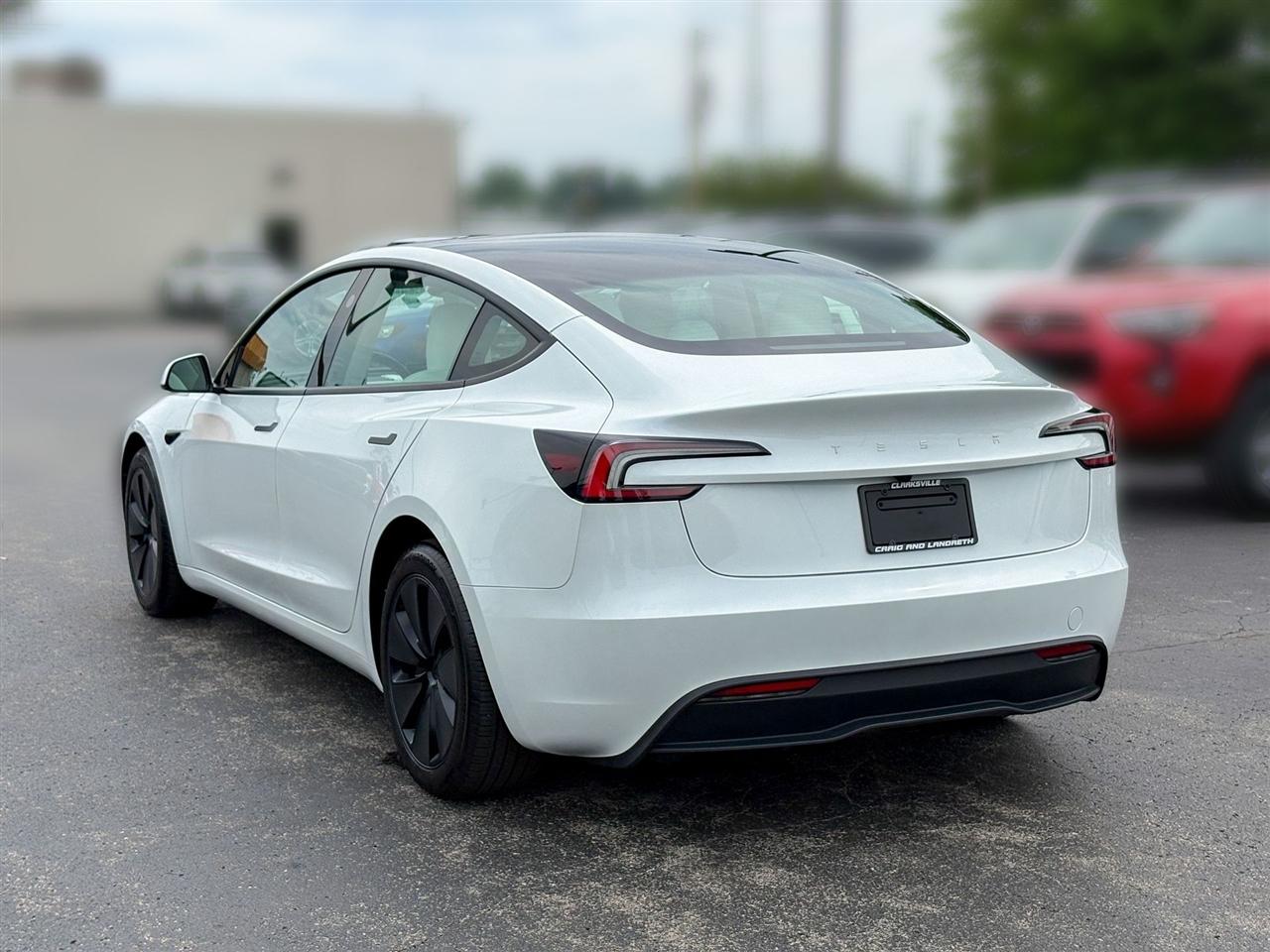 Tesla Model 3  2025