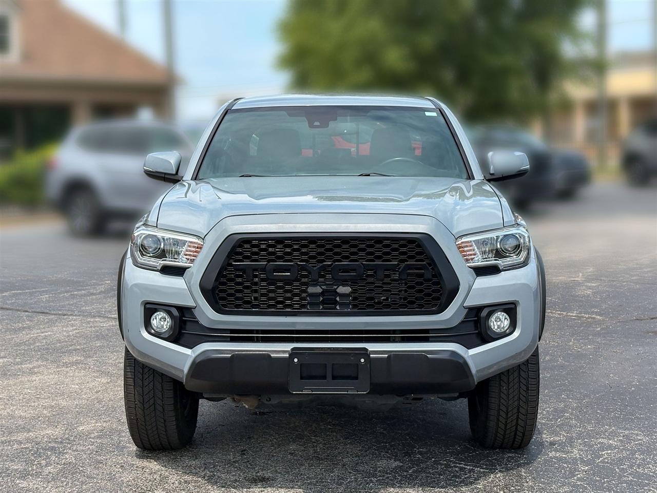 Toyota Tacoma 4WD  2020