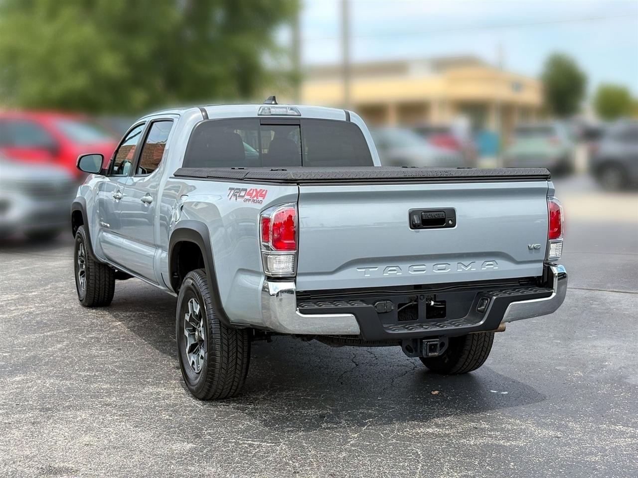 Toyota Tacoma 4WD  2020