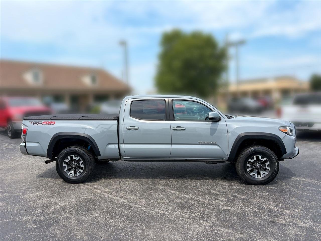 Toyota Tacoma 4WD  2020