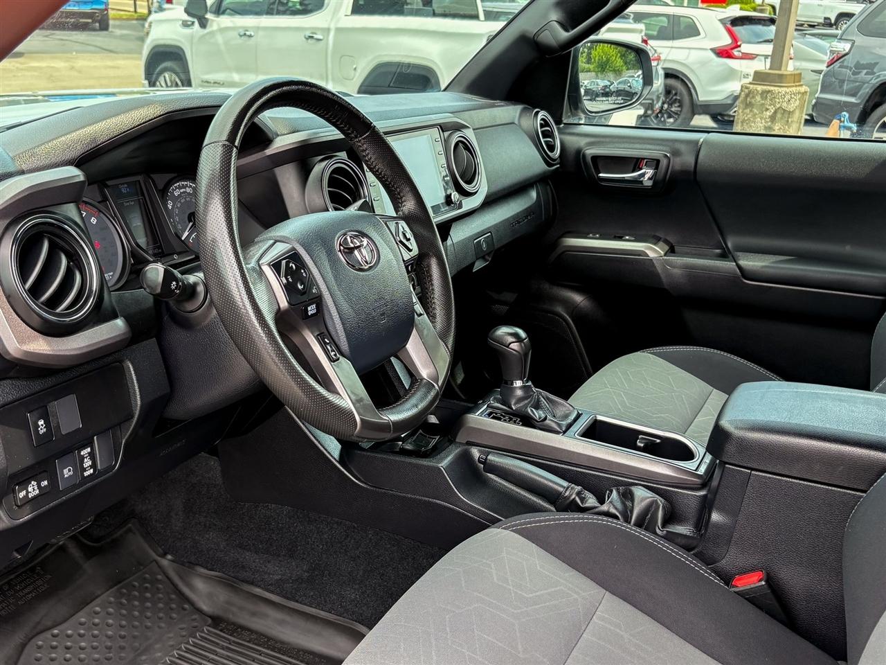 Toyota Tacoma 4WD  2020