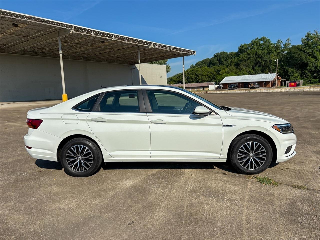 Volkswagen Jetta  2019