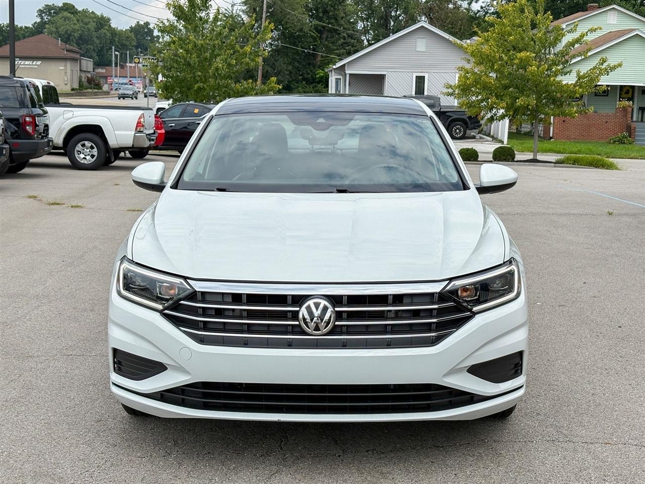 Volkswagen Jetta  2019
