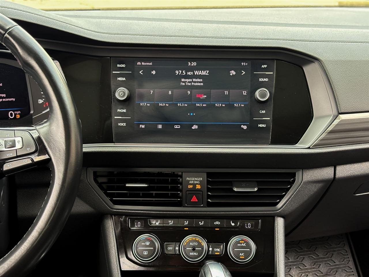 Volkswagen Jetta  2019