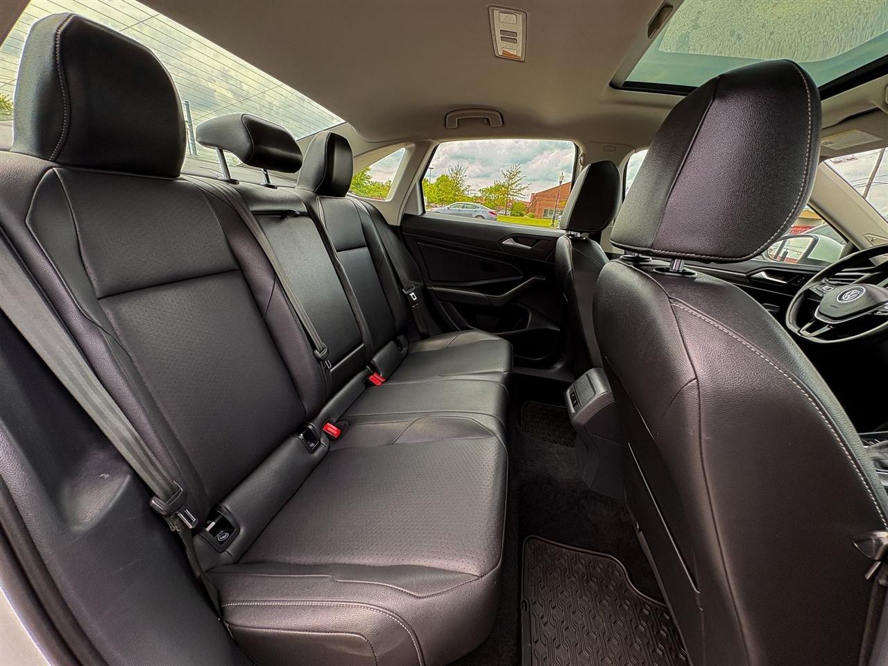 Volkswagen Jetta  2019