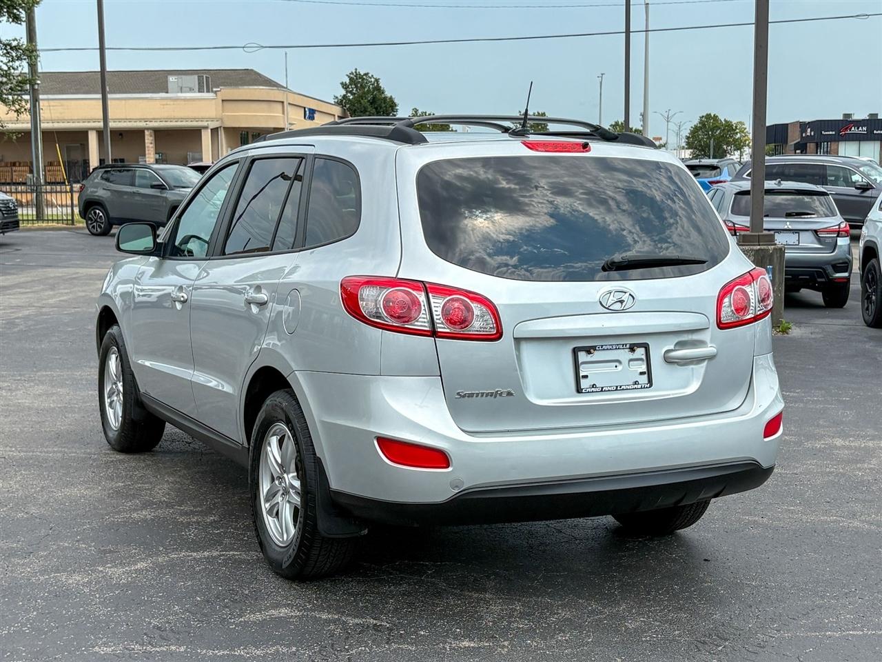 Hyundai Santa Fe  2012
