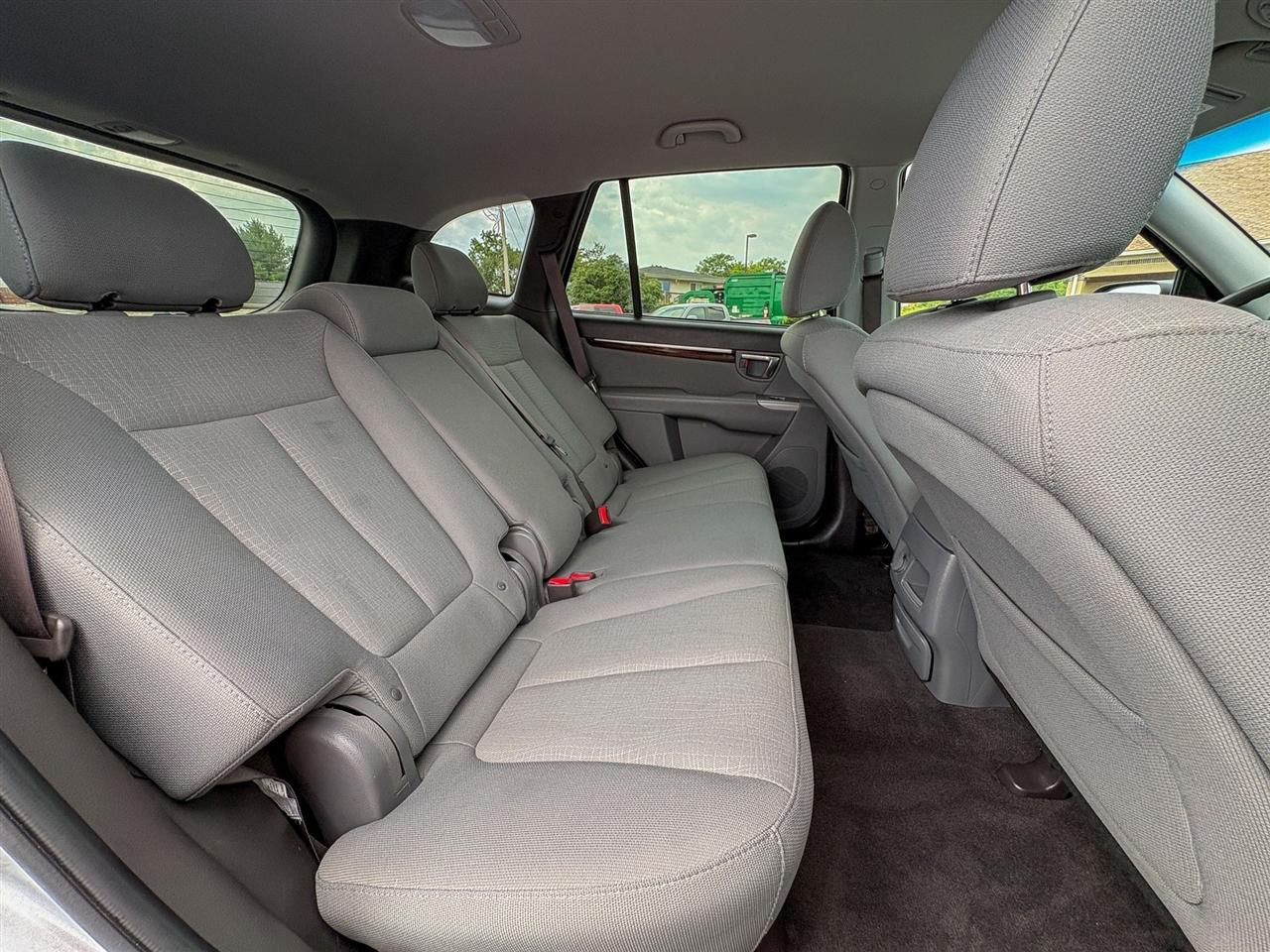 Hyundai Santa Fe  2012