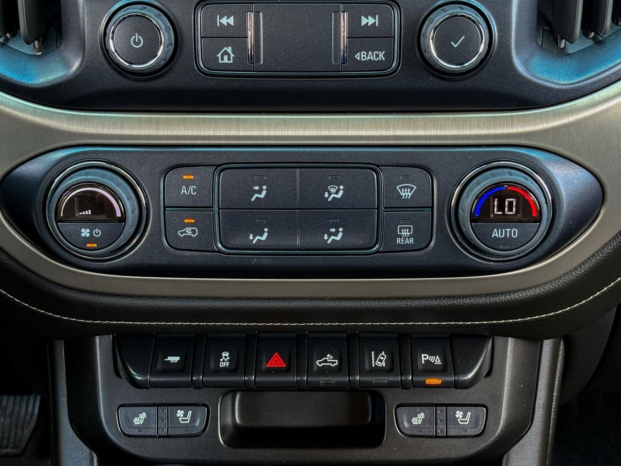 GMC Canyon Denali Crew Cab 4WD 2022