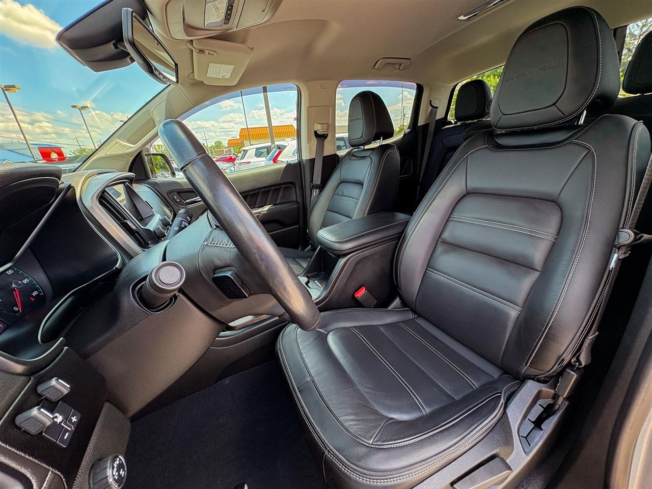 GMC Canyon Denali Crew Cab 4WD 2022