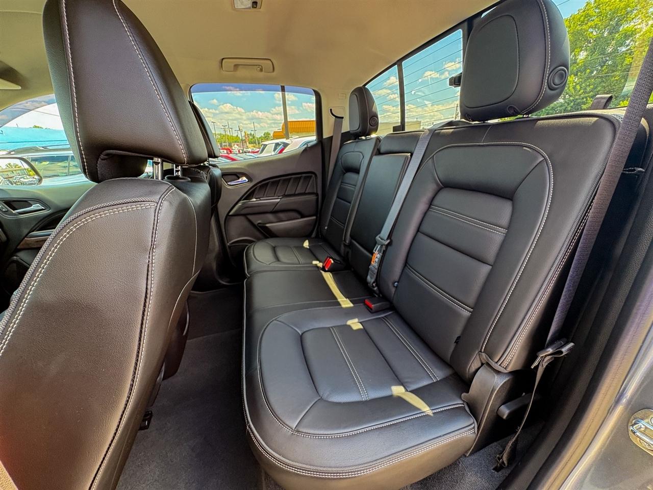 GMC Canyon Denali Crew Cab 4WD 2022