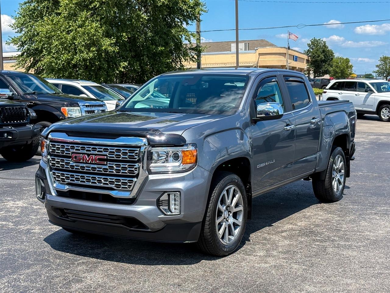 GMC Canyon Denali Crew Cab 4WD 2022